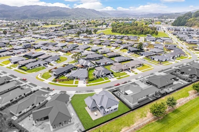 Photo of property in 37 Buddle Road, Wallaceville, Upper Hutt, 5018