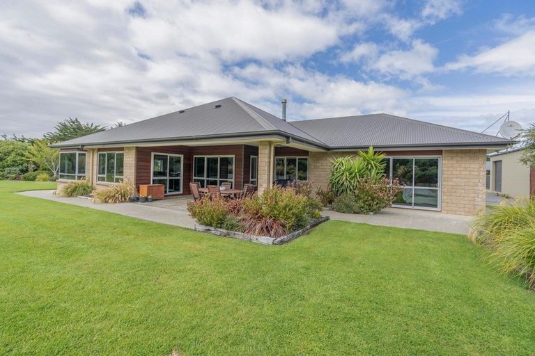 Photo of property in 130 Oreti Road, Otatara, Invercargill, 9879