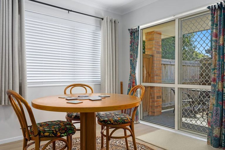 Photo of property in 2 Walnut Grove, Whakatane, 3120