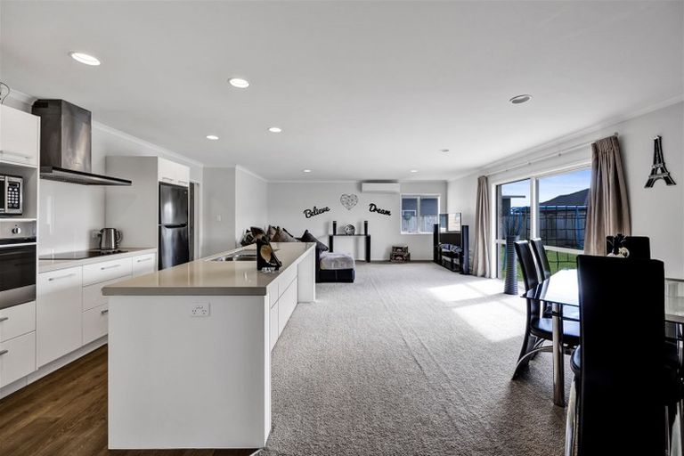 Photo of property in 11 Rawiri Drive, Bell Block, New Plymouth, 4312