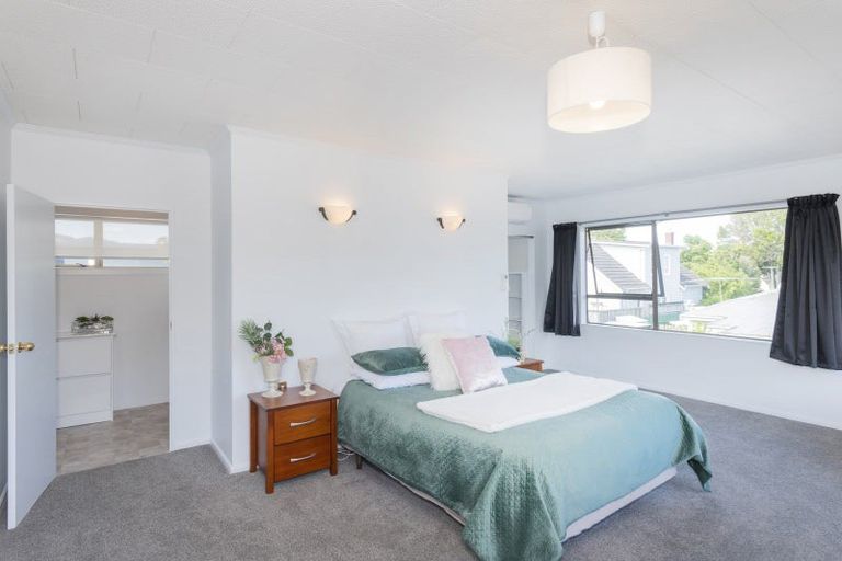 Photo of property in 16 Rawiri Street, Kaiti, Gisborne, 4010