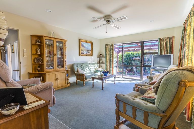 Photo of property in 2/32a Diamond Avenue, Spreydon, Christchurch, 8024