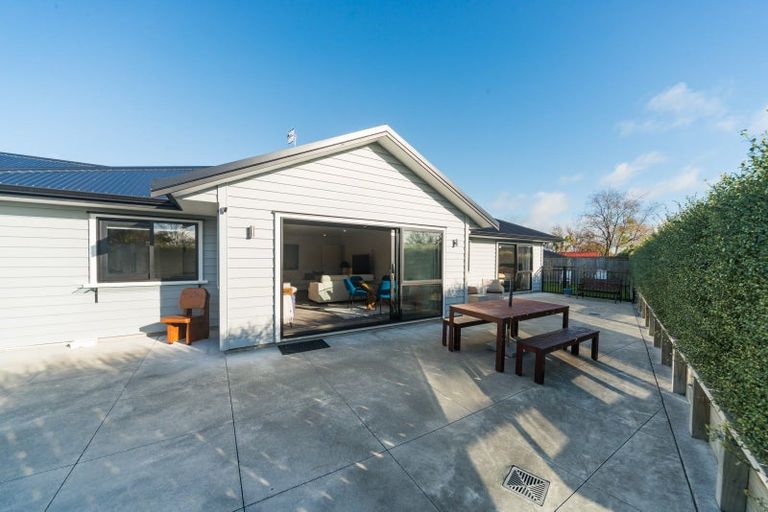 Photo of property in 5 Waimarama Court, Roslyn, Palmerston North, 4414
