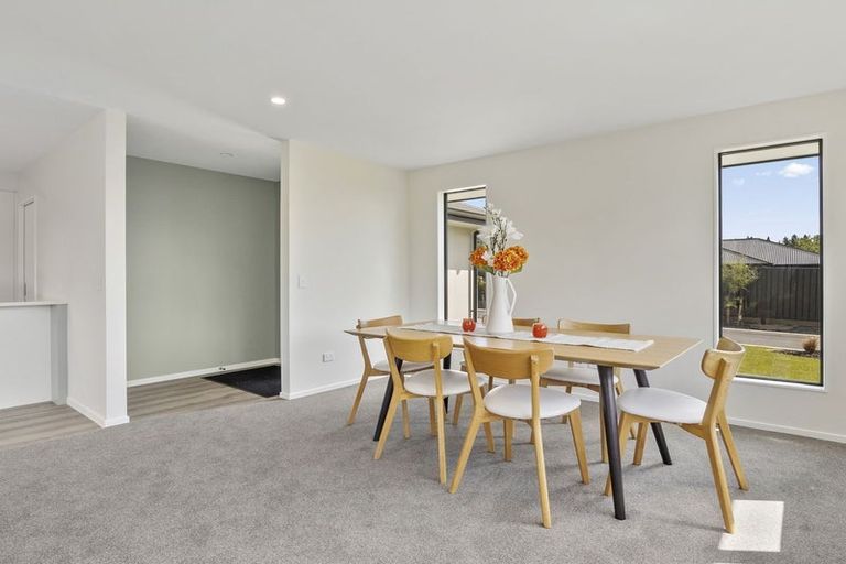 Photo of property in 8 Magnolia Lane, Mosgiel, 9024