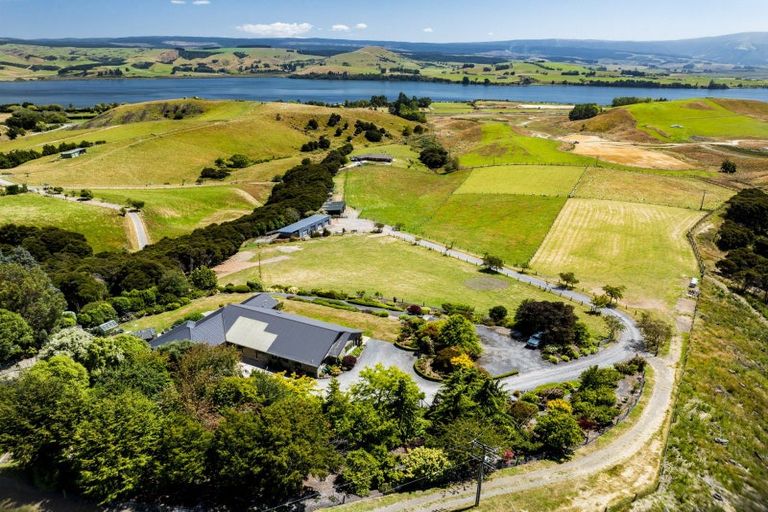 Photo of property in 67 Surrey Heights, Waihola, Outram, 9073