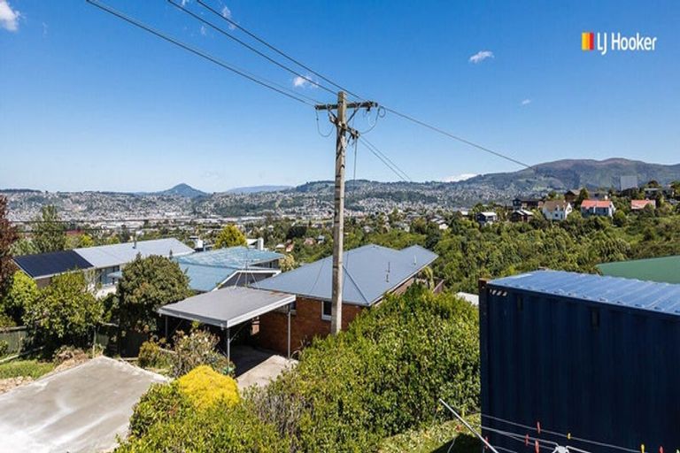 Photo of property in 247 Highcliff Road, Shiel Hill, Dunedin, 9013