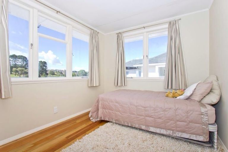 Photo of property in 36 Penney Avenue, Mount Roskill, Auckland, 1041