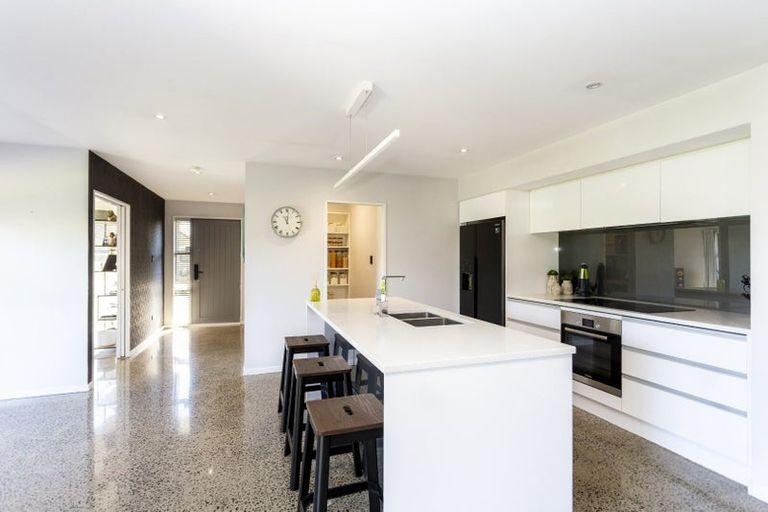 Photo of property in 37 Greenwich Street, Halswell, Christchurch, 8025