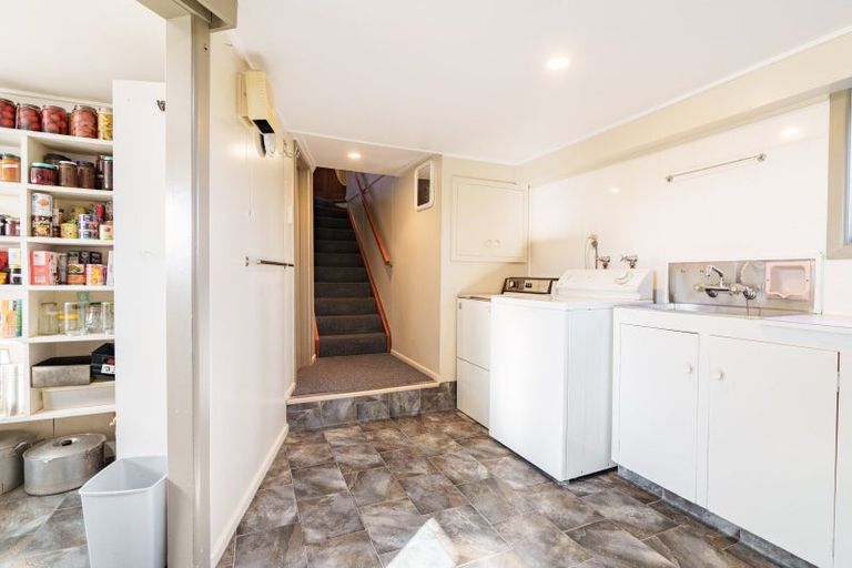 Photo of property in 739 Purakaunui Falls Road, Tarara, Owaka, 9586