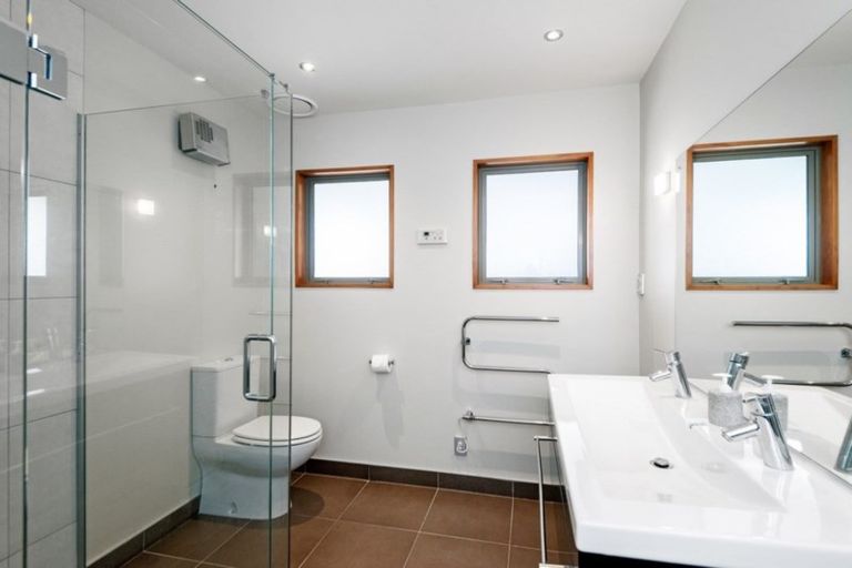 Photo of property in 17 Westview Place, Huntsbury, Christchurch, 8022