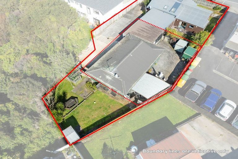 Photo of property in 170b Aviemore Drive, Highland Park, Auckland, 2010