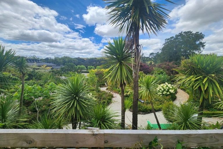 Photo of property in 307 Hillview Road, Bombay, 2675