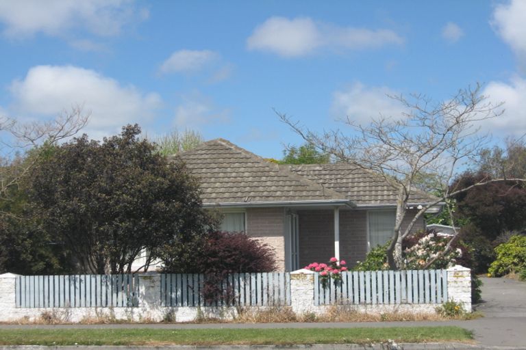 Photo of property in 303 Sawyers Arms Road, Bishopdale, Christchurch, 8053