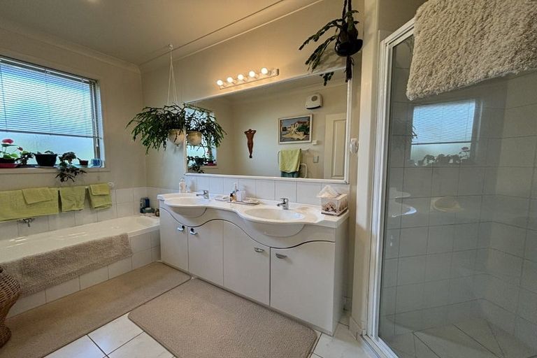 Photo of property in 21 Maurice Stanton Place, Shirley, Christchurch, 8052