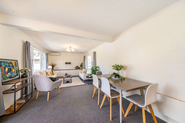 Photo of property in 10 Gillespies Road, Birchville, Upper Hutt, 5018