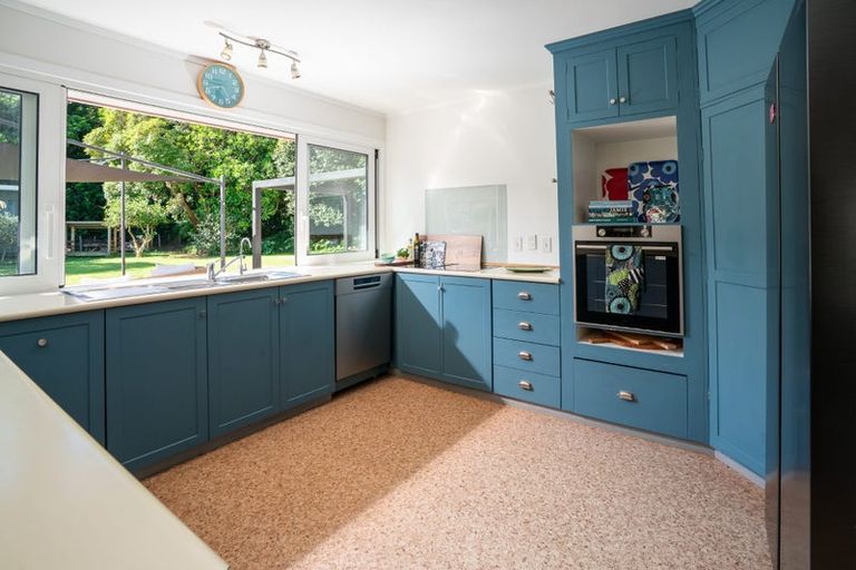 Photo of property in 5-7 Kohekohe Road, Waikanae, 5036