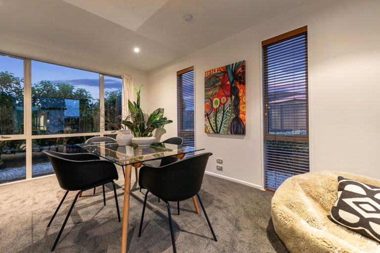 Photo of property in 9 Marbleleaf Lane, Albert Town, Wanaka, 9305