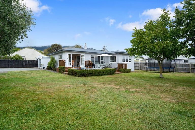 Photo of property in 17 Edward Street, Richmond, 7020