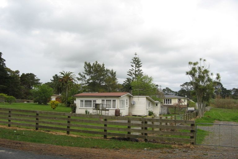 Photo of property in 87 Trigg Road, Kumeu, 0891