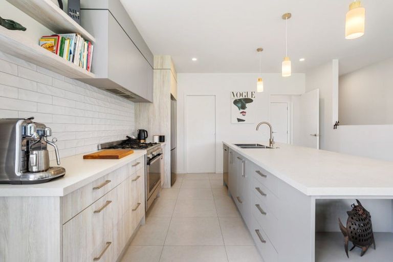 Photo of property in 18 Pinnacles Lane, Pauanui, 3579