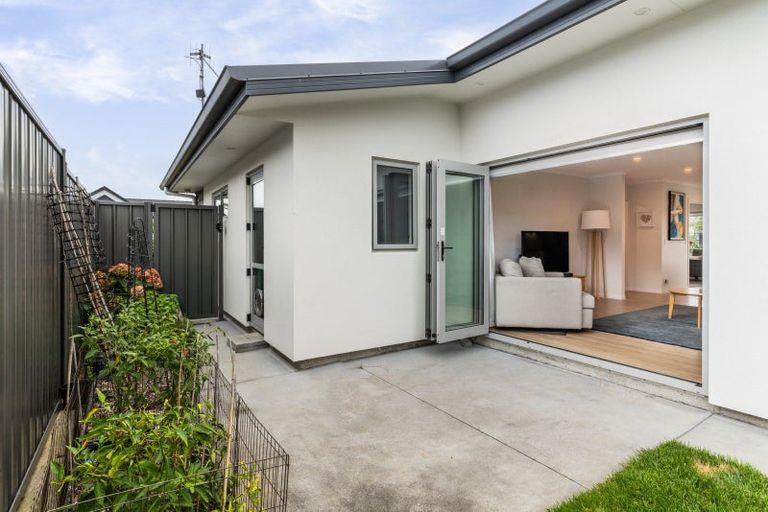 Photo of property in 20 Hunter Drive, Awatoto, Napier, 4110