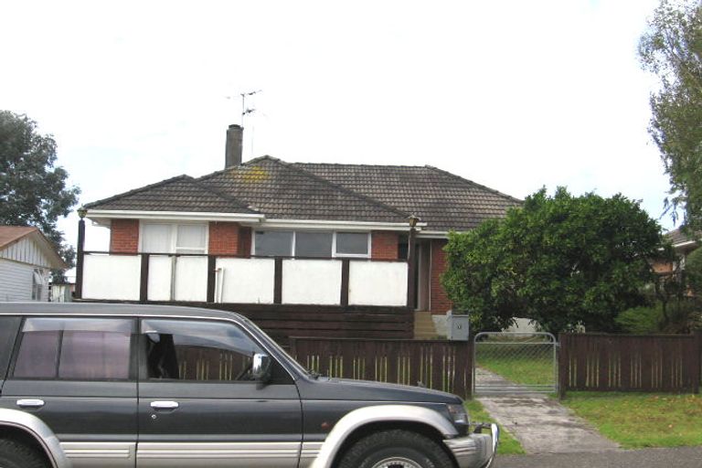 Photo of property in 7 Tamariki Avenue, Kelston, Auckland, 0602