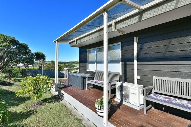 Photo of property in 10 Everard Avenue, Army Bay, Whangaparaoa, 0930