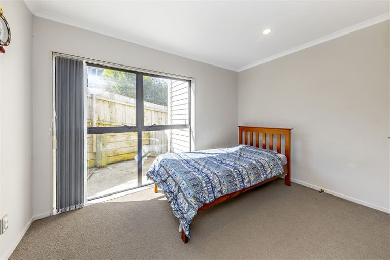 Photo of property in 11 Arthur Carwen Place, Pukekohe, 2120