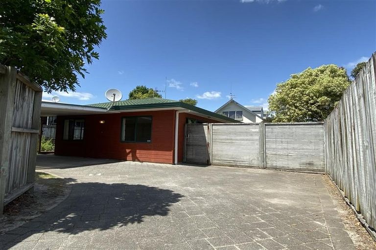 Photo of property in 968b Papamoa Beach Road, Papamoa Beach, Papamoa, 3118