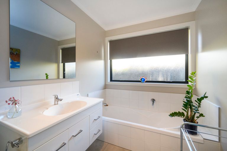 Photo of property in 26b Stanley Avenue, Palmerston North, 4414