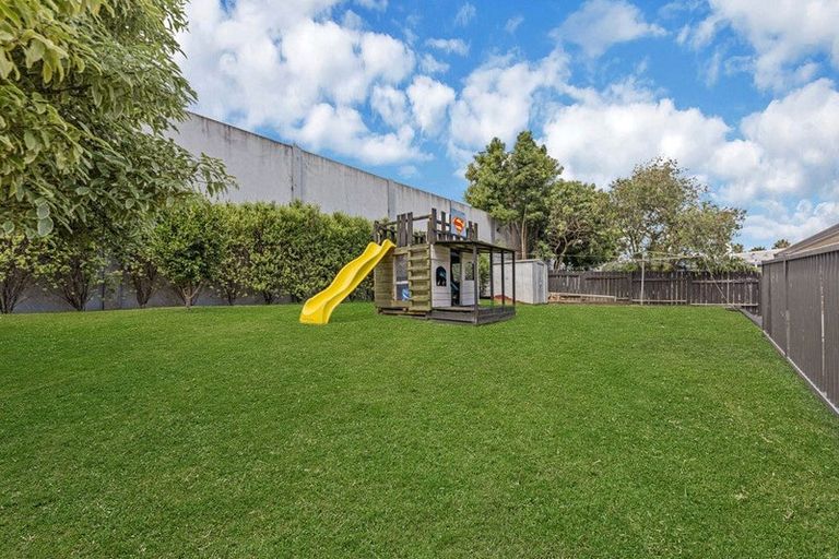 Photo of property in 45 Brylee Drive, Conifer Grove, Takanini, 2112