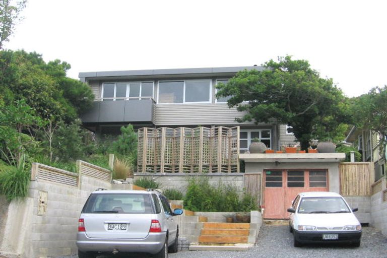 Photo of property in 47 Silverstream Road, Crofton Downs, Wellington, 6035