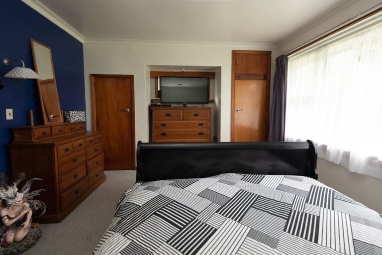 Photo of property in 34 Haydon Street, Roslyn, Palmerston North, 4414