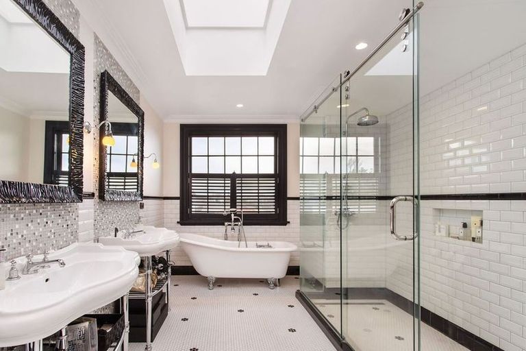 Photo of property in 370 Papanui Road, Strowan, Christchurch, 8052