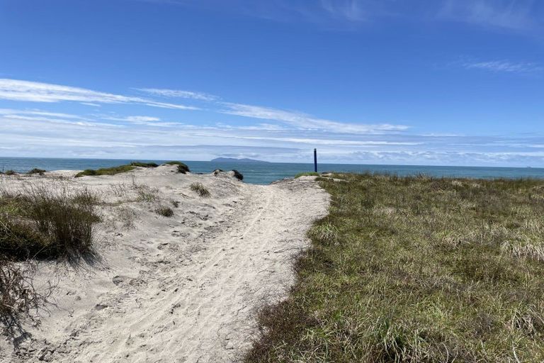 Photo of property in 12 Tuhua Place, Bowentown, Waihi Beach, 3177