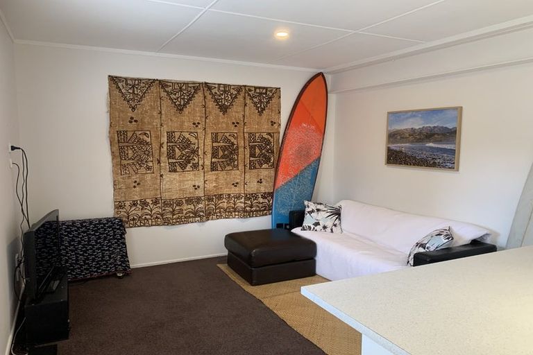 Photo of property in 11 Renata Road, Otaki, 5512