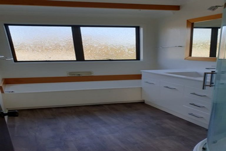 Photo of property in 52 Cullimore Street, Pukete, Hamilton, 3200