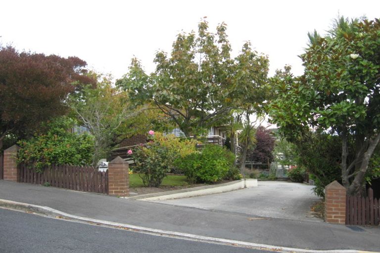 Photo of property in 1 Leith Street, Kinmont Park, Mosgiel, 9024