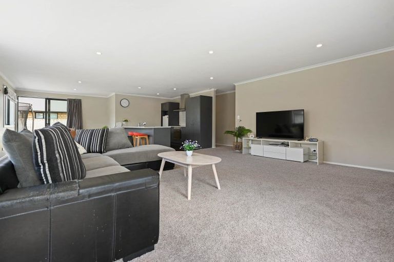 Photo of property in 28 Chesham Street, Rototuna North, Hamilton, 3210