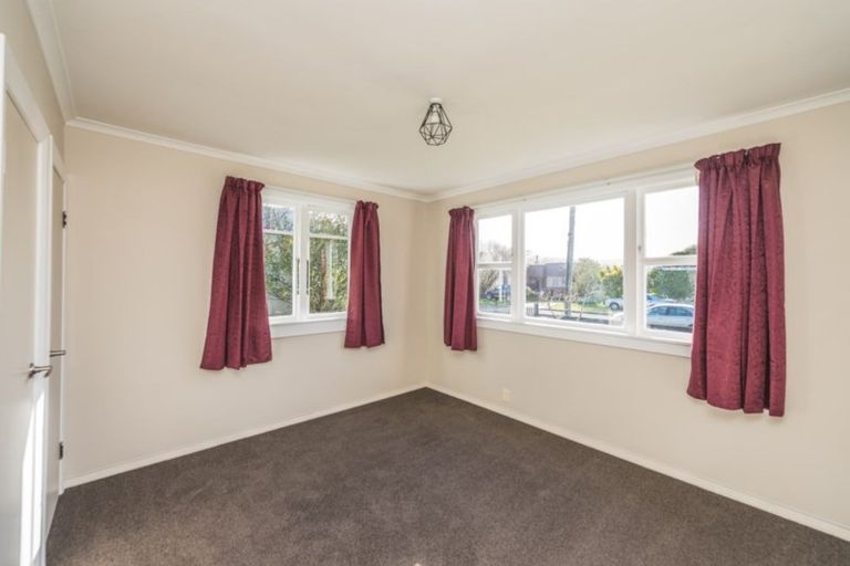 Photo of property in 19 Field Street, Aramoho, Whanganui, 4500