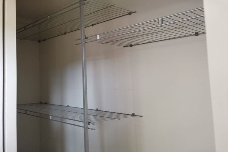 Photo of property in 38 Durham Street, Te Atatu Peninsula, Auckland, 0610