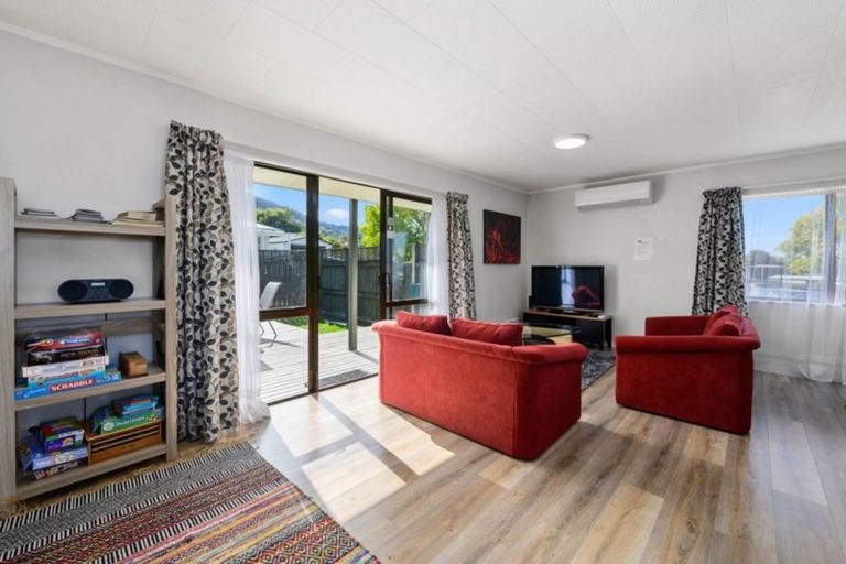 Photo of property in 28 Ruby Place, Pukehangi, Rotorua, 3015