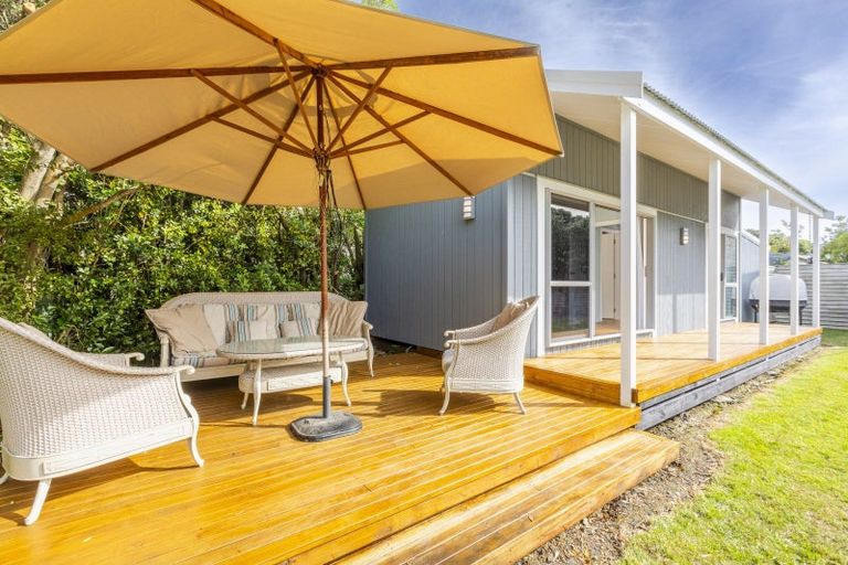 Photo of property in 1225 Kairakau Road, Kairakau, Elsthorpe, 4295