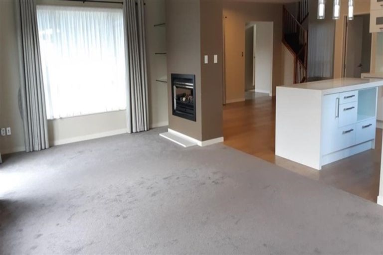 Photo of property in 7 Albertine Place, Greenhithe, Auckland, 0632