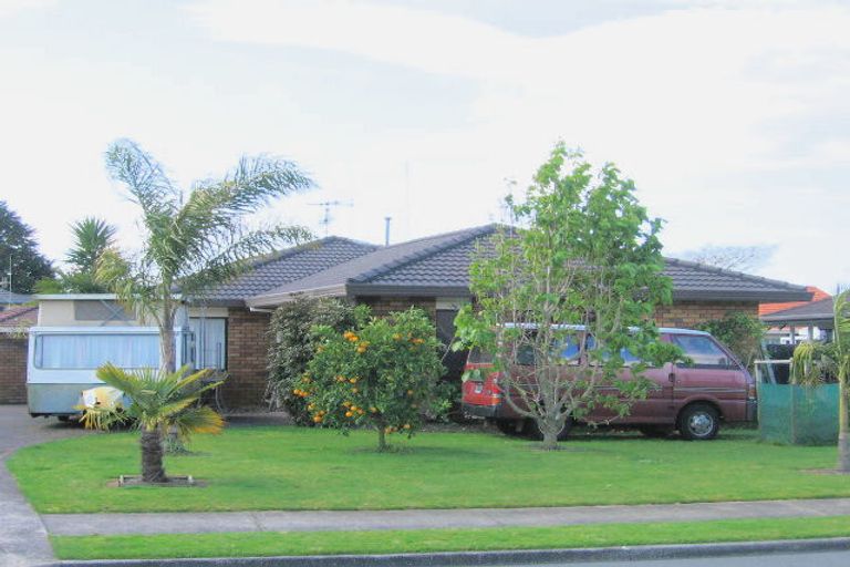 Photo of property in 4 Ngamotu Place, Mount Maunganui, 3116