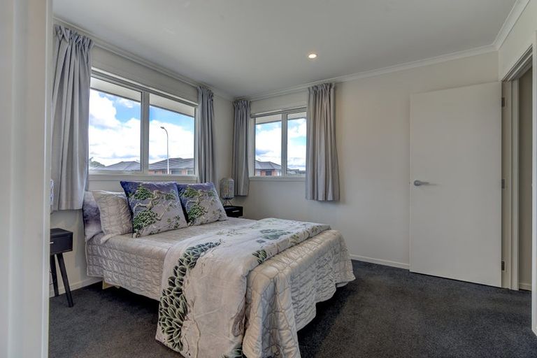 Photo of property in 11 Manawaroa Close, Grandview Heights, Hamilton, 3200