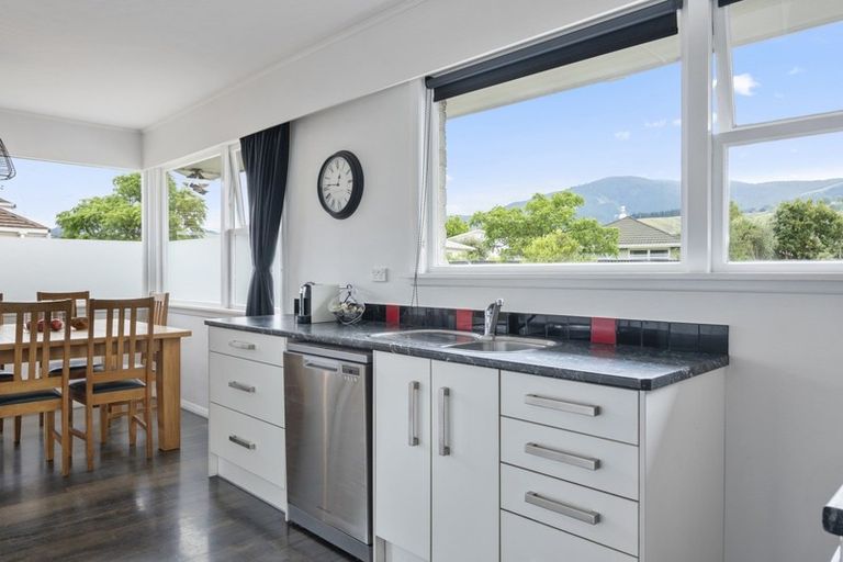 Photo of property in 22 Marlowe Street, Stoke, Nelson, 7011