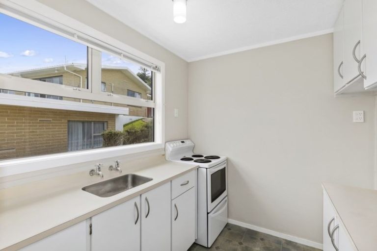 Photo of property in 30b Cypress Drive, Maungaraki, Lower Hutt, 5010