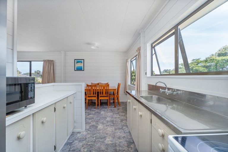 Photo of property in 112 Fernhill Rise, Matarangi, Whitianga, 3592