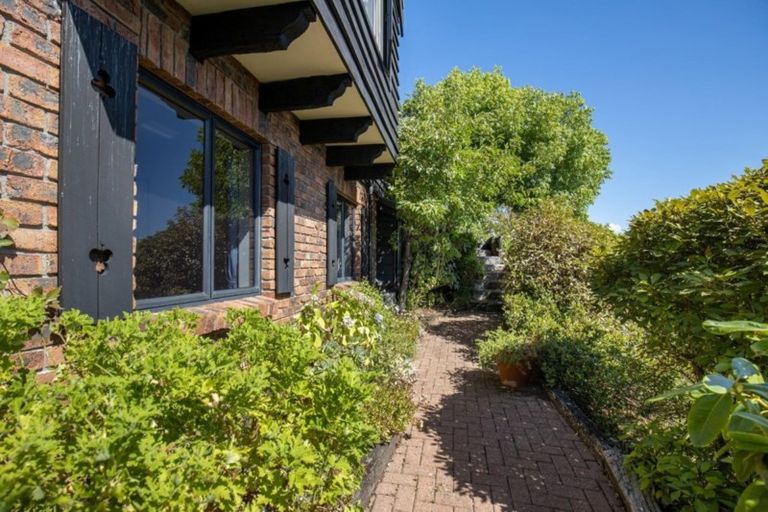 Photo of property in 46 Coster Street, Enner Glynn, Nelson, 7011